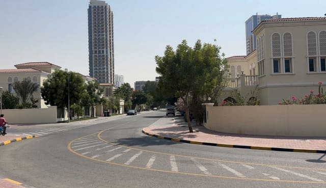 Обзор района Jumeirah Village Triangle – JVT фото.